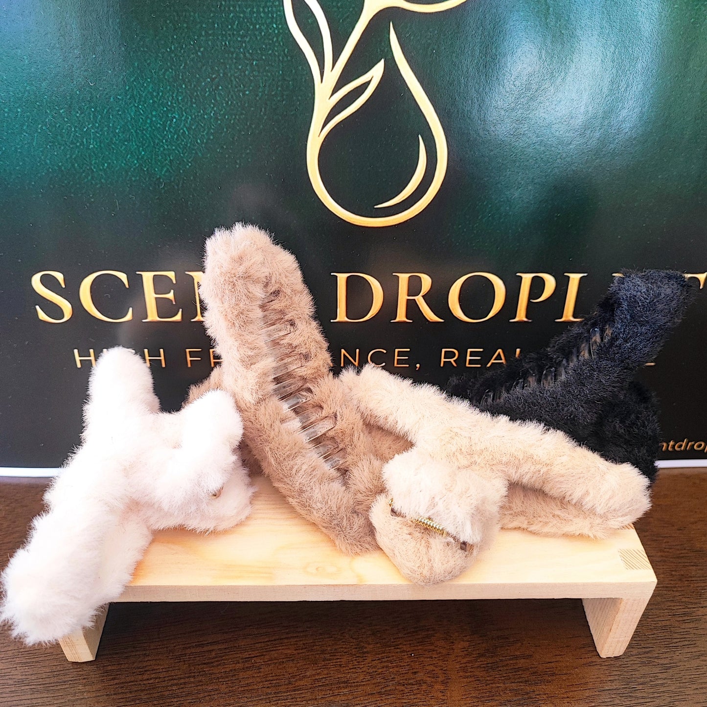 Ultra Soft 4 Pieces Hair Claw Clip