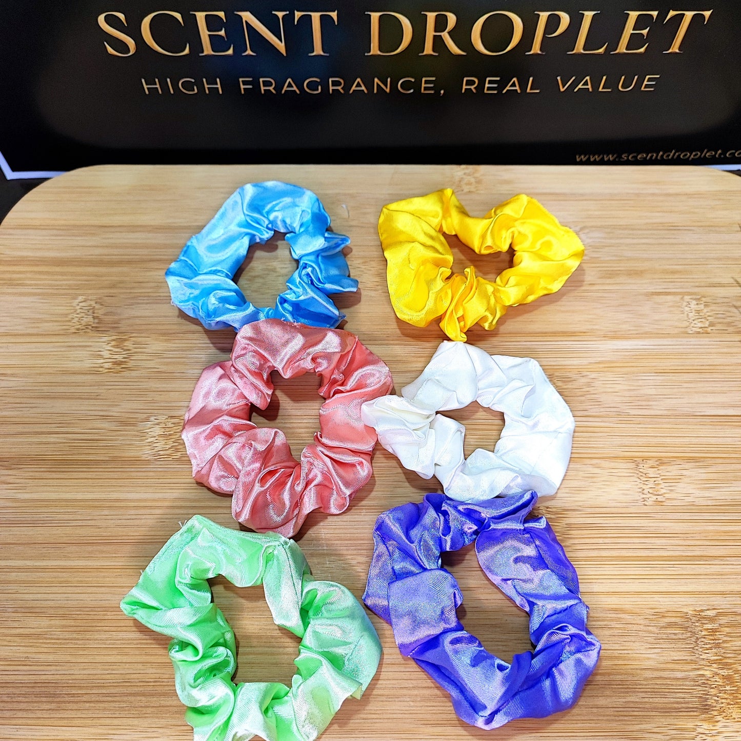 6 Pieces Scrunchies