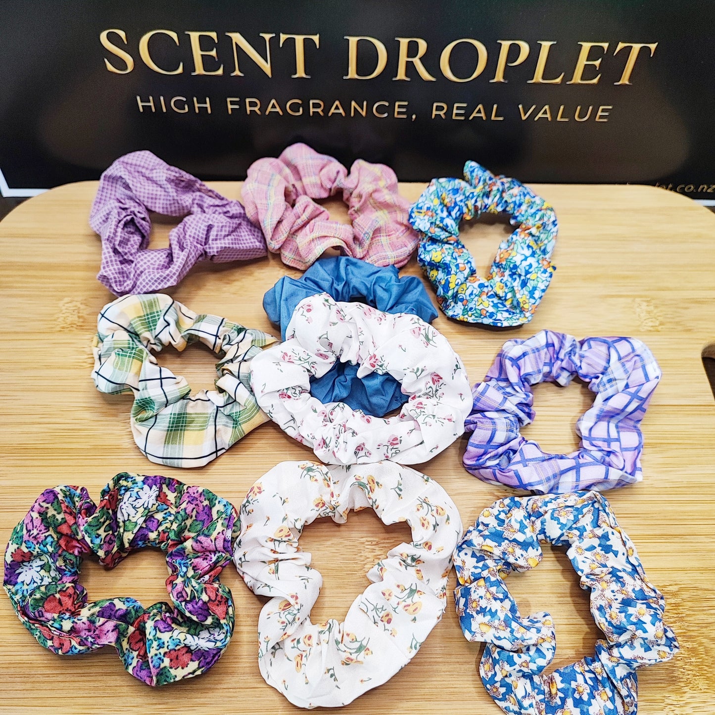 10 Pieces Floral & Plaid Scrunchies