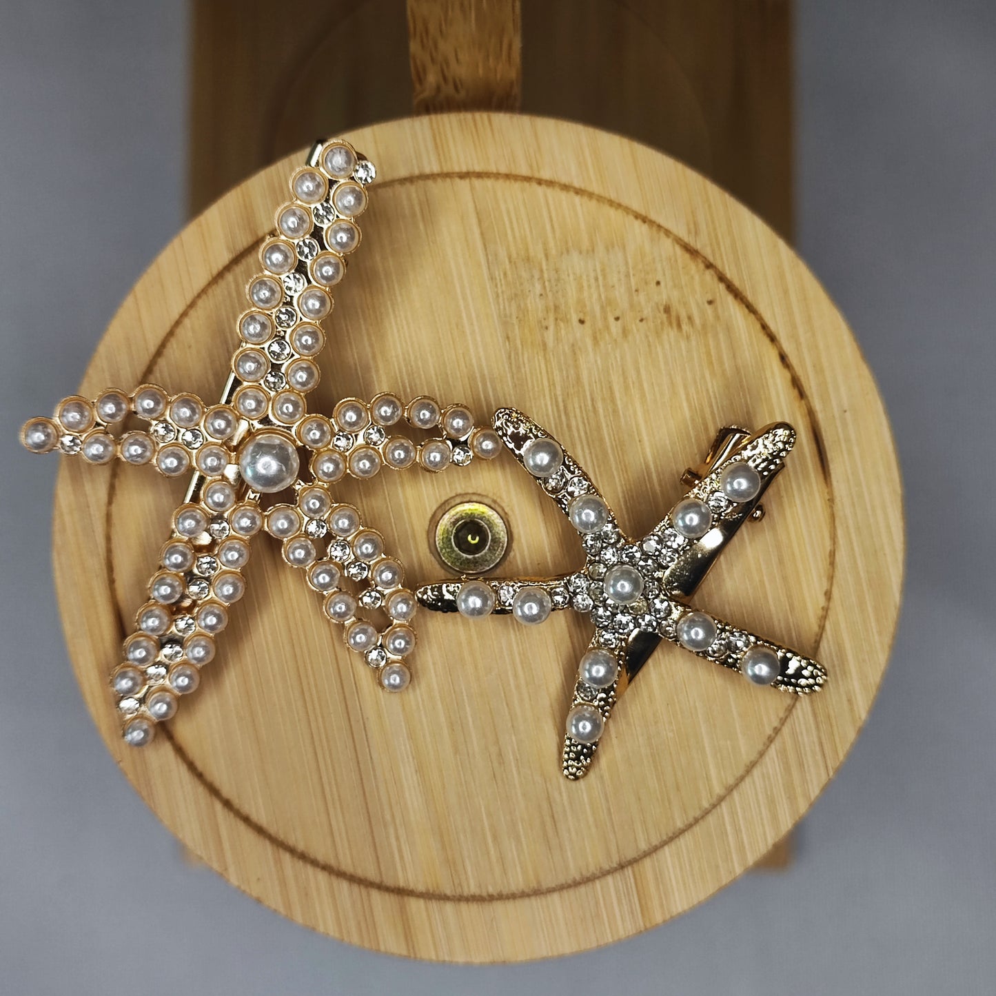 Starfish Pearl & Rhinestone Hair Clip Set - 2 Pieces
