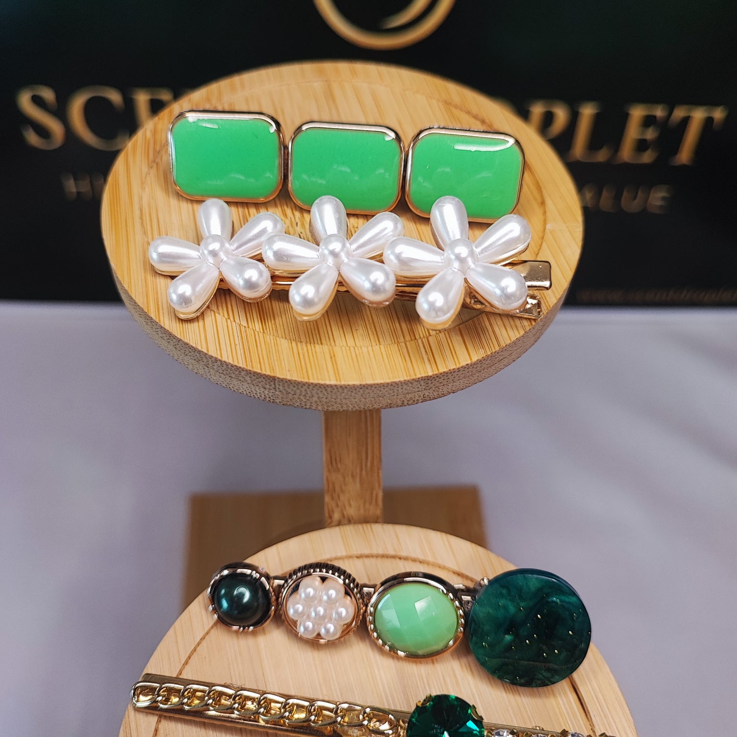 Green Hair Pin Set - 8 Pieces