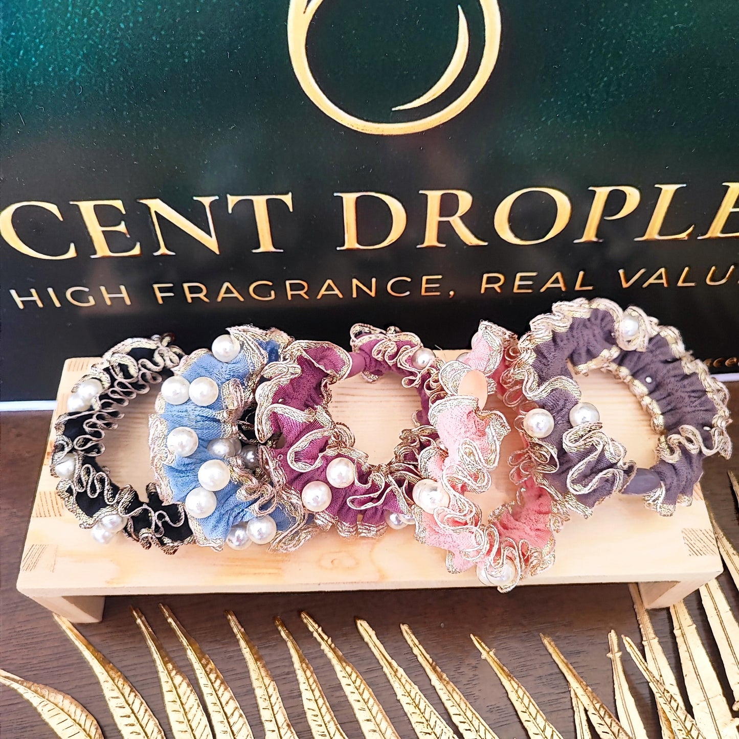 5 Pieces Stunning Pearl Studded Scrunchies