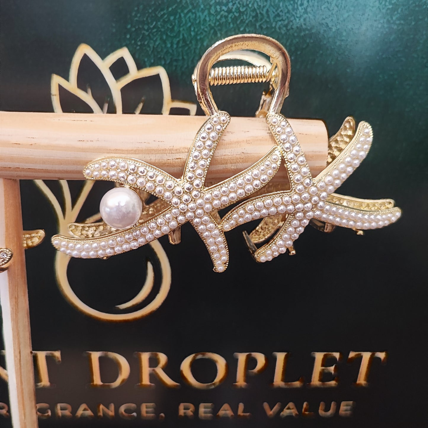 Pearl & Diamond Starfish Hair Claw Clips - 2 Pieces