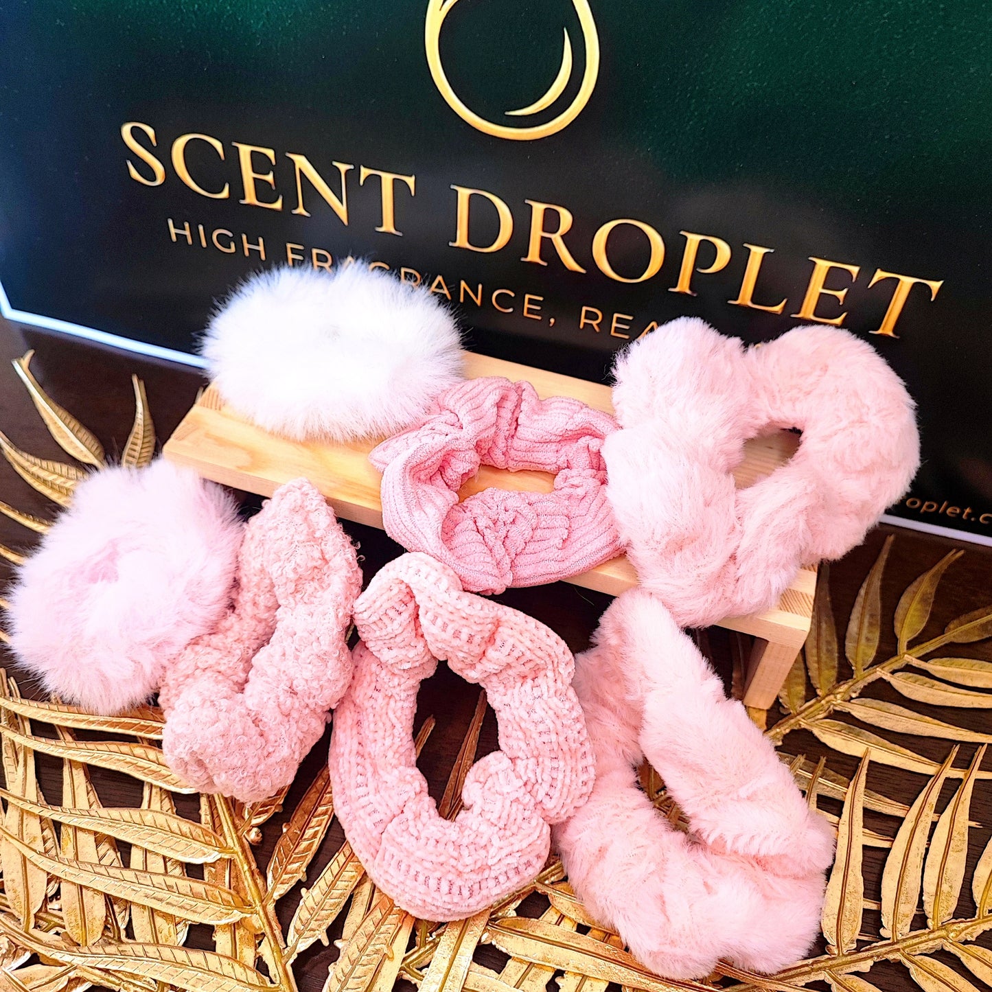 7 Pieces Ultra Soft Scrunchies - Baby Pink Color
