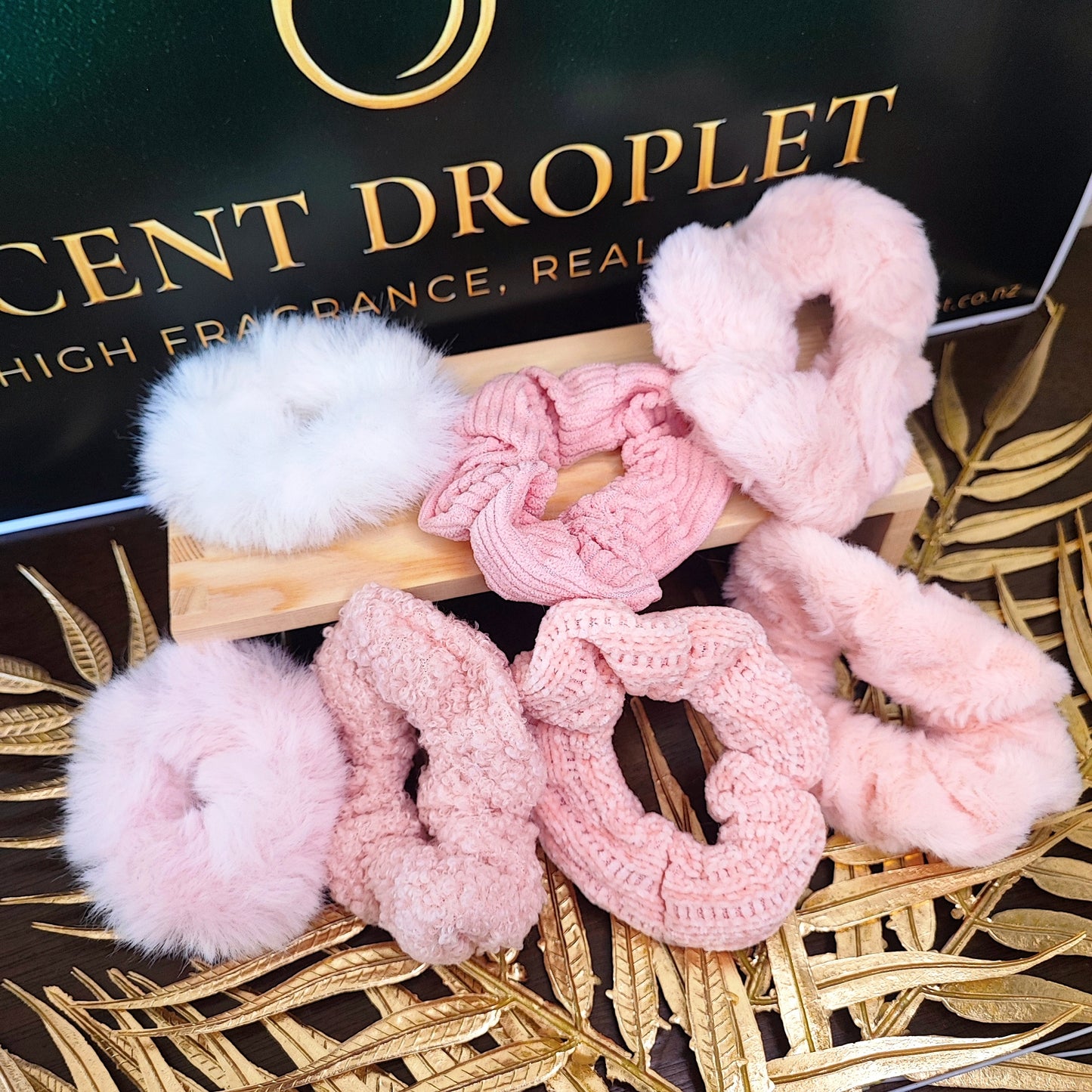 7 Pieces Ultra Soft Scrunchies - Baby Pink Color