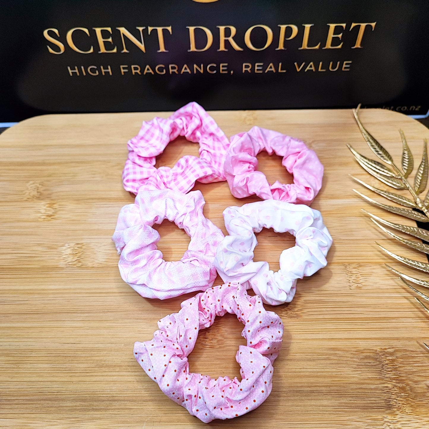 5 Pieces Scrunchies