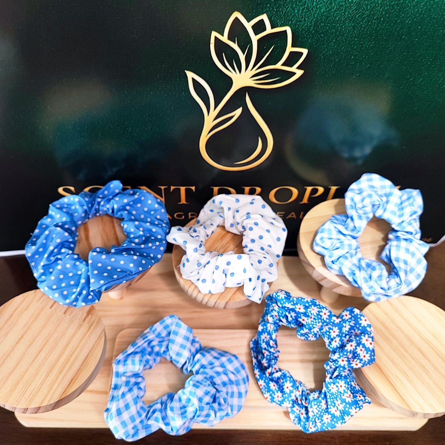 5 Pieces Blue Print Scrunchies