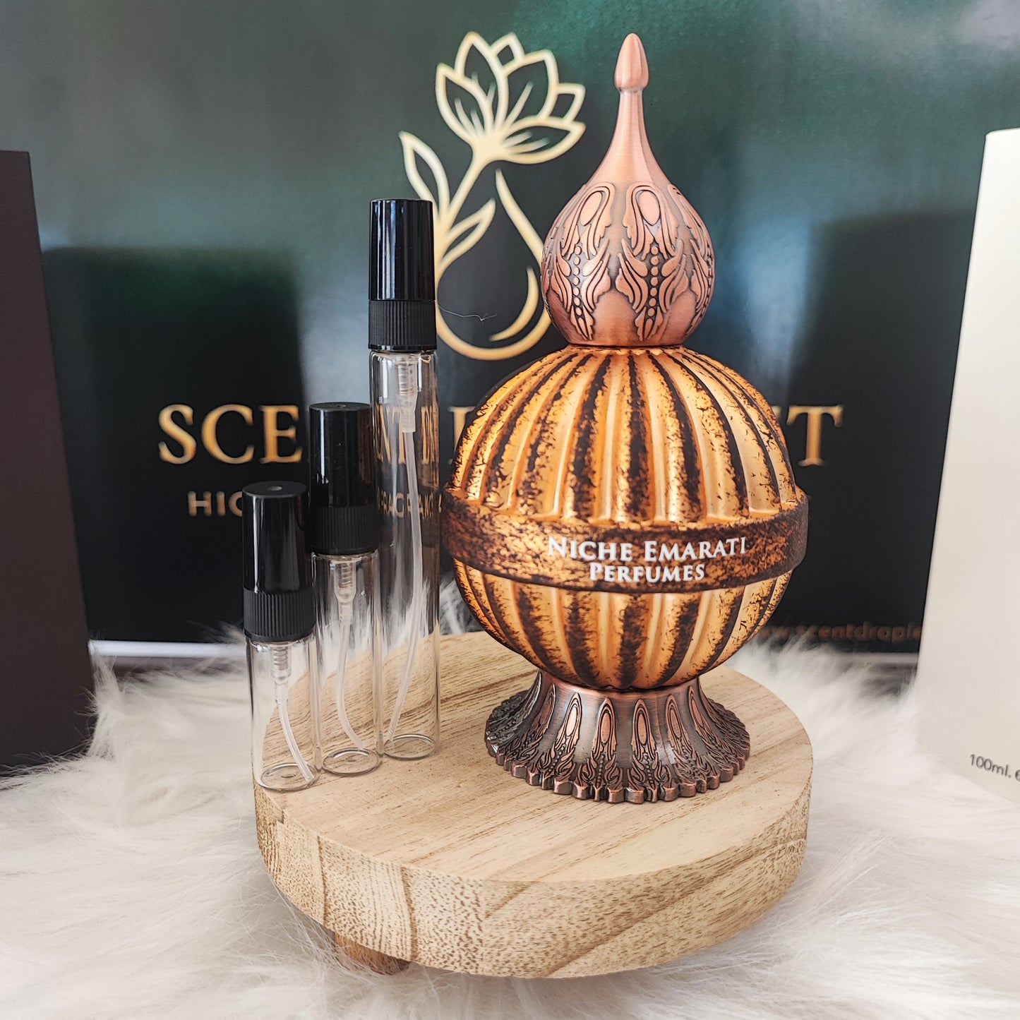 Niche Emarati Antique by Lattafa EDP (Decant)