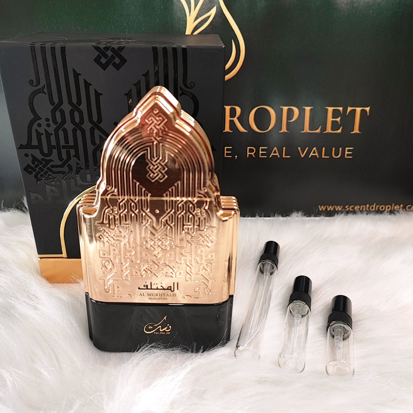 Nusuk Al Mukhtalif Signature Extrait De Parfum (Decant)