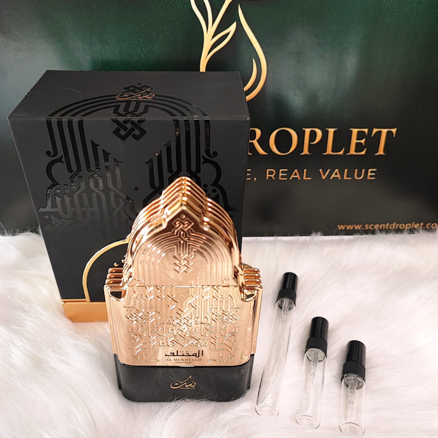 Nusuk Al Mukhtalif Signature Extrait De Parfum (Decant)
