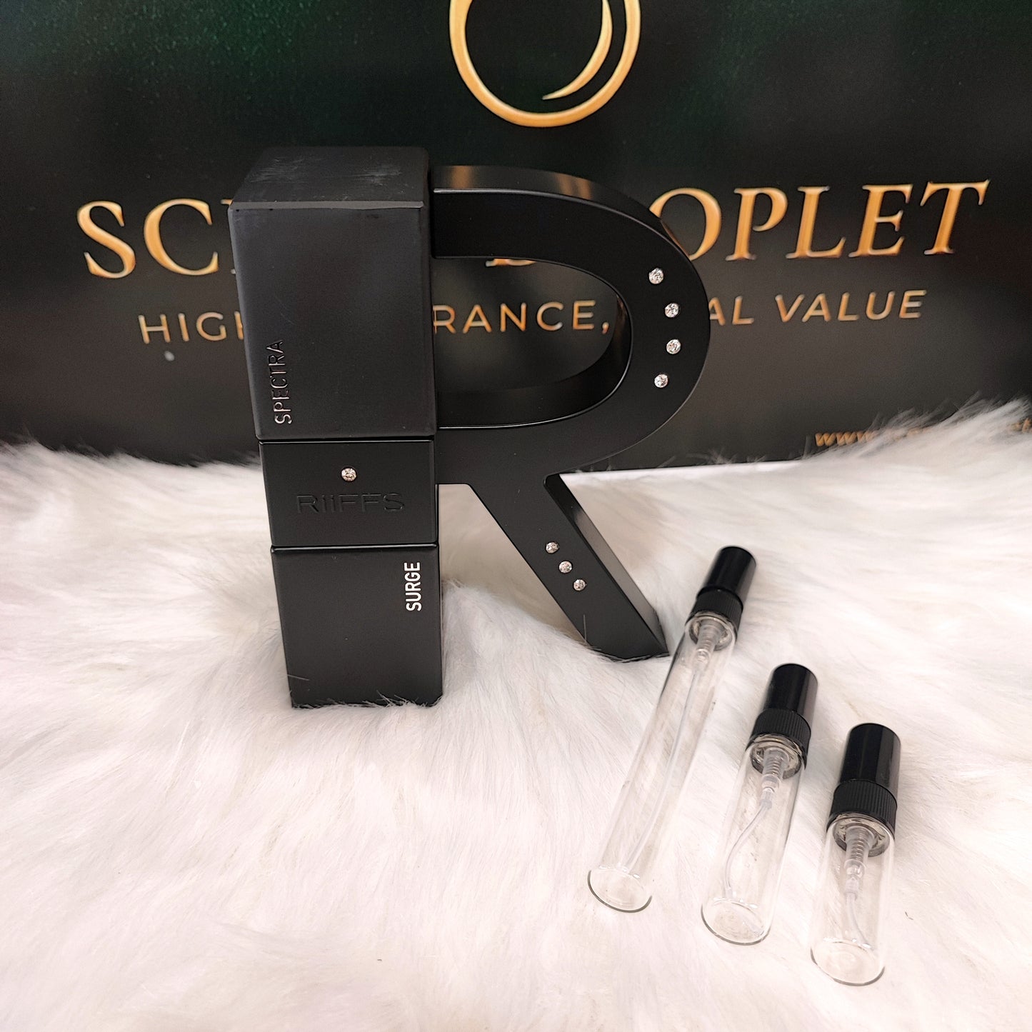 Surge & Spectra by Riiffs Extrait (Twin) (Decant)