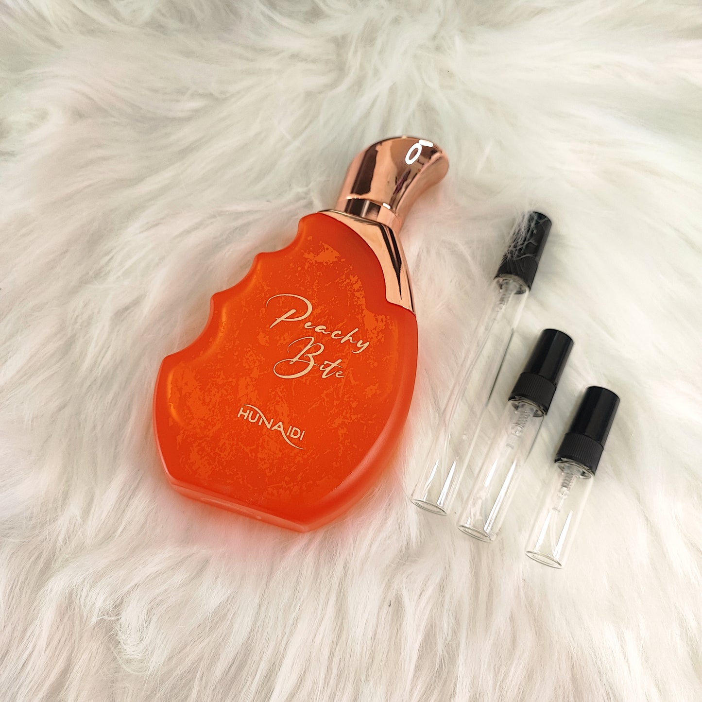 Peachy Bite by Shaikh Saeed Extrait (Hunaidi) (Decant)