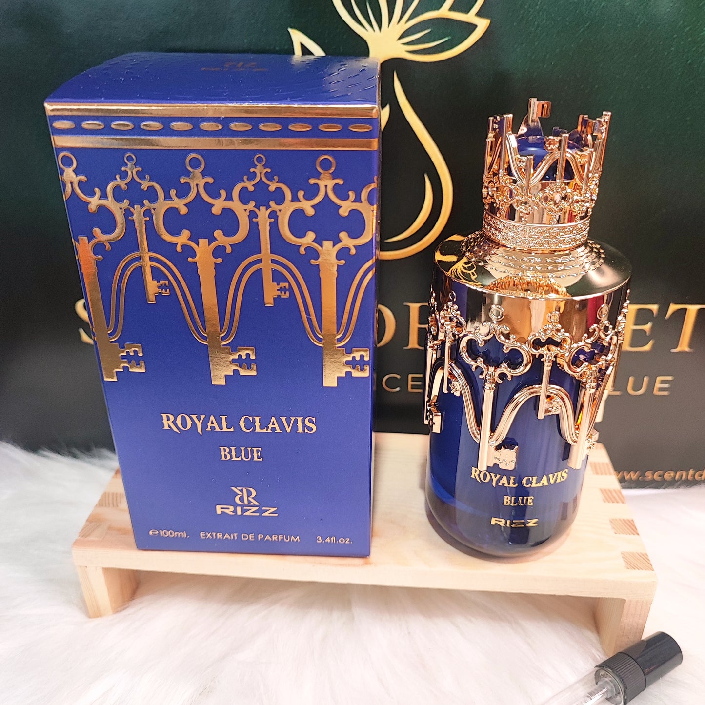 Royal Calvis Blue by Shaikh Saeed Extrait (Decant)