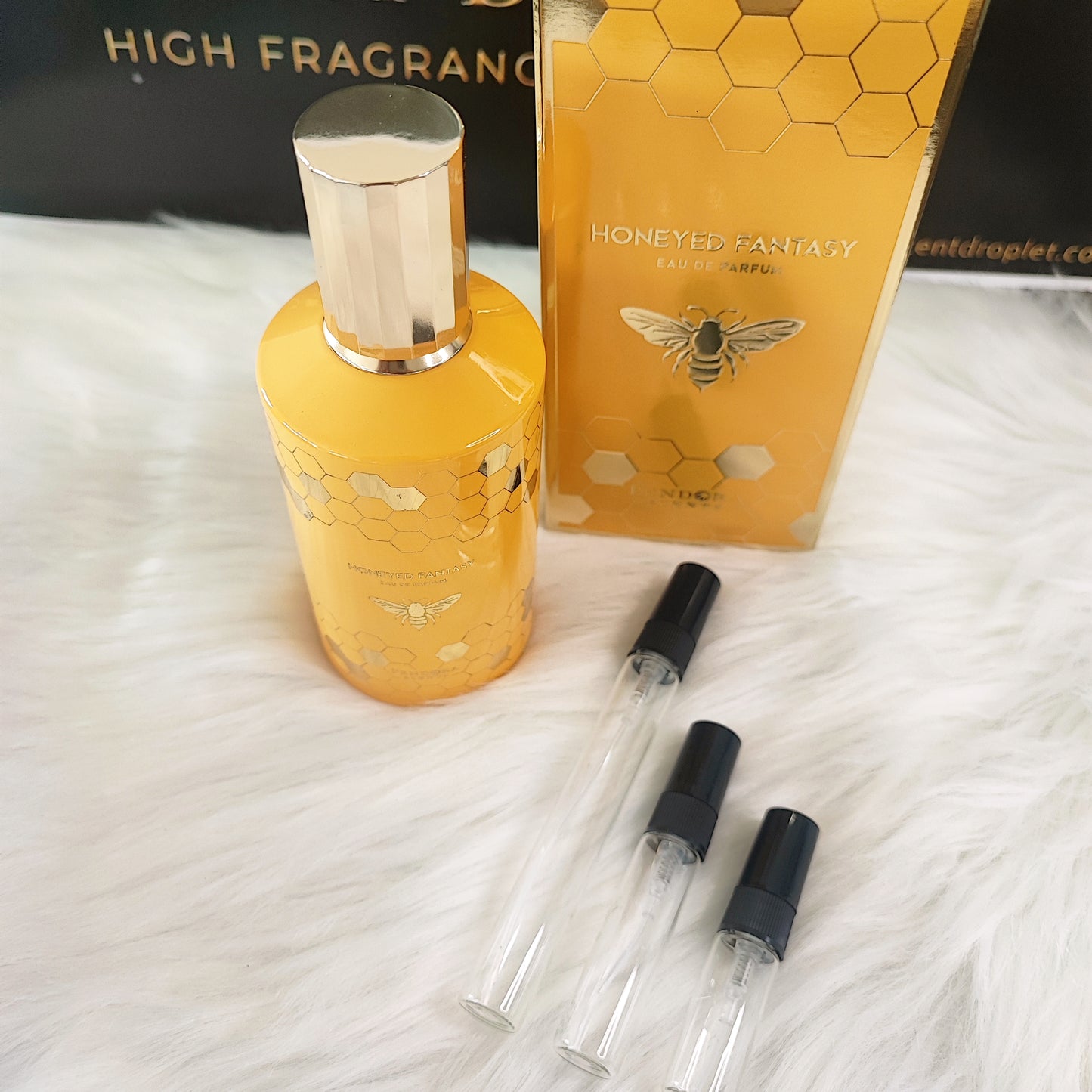 Honeyed Fantasy by Paris Corner decant samples with bottle and box