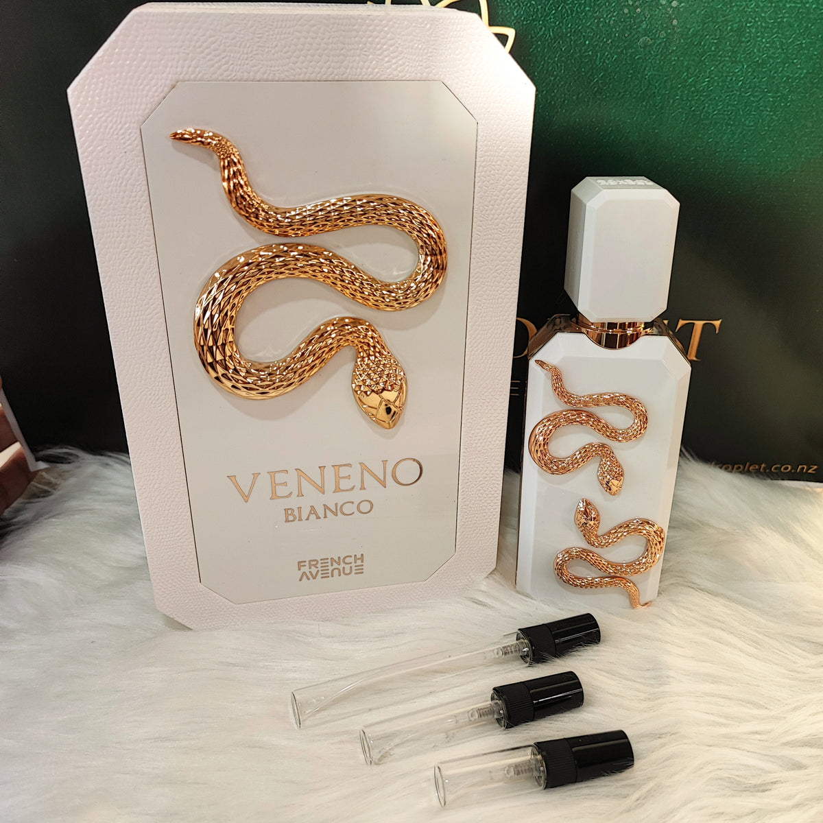 Veneno Bianco by French Avenue EDP (Decant)